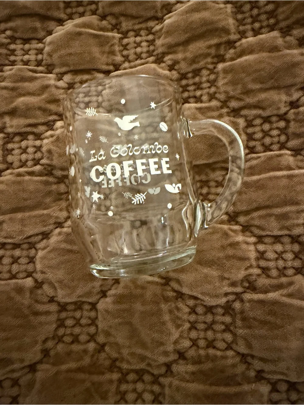 La Colombe Glass Mug with Festive Print
